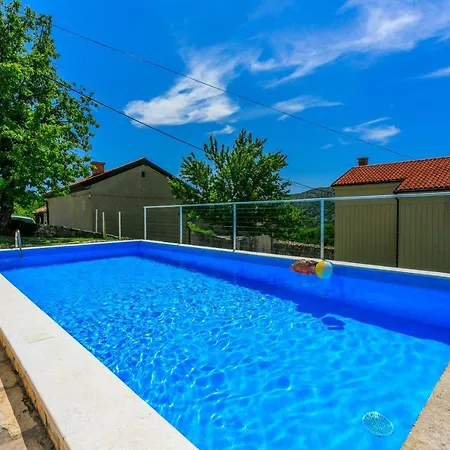 Сasa de vacaciones House Katica *