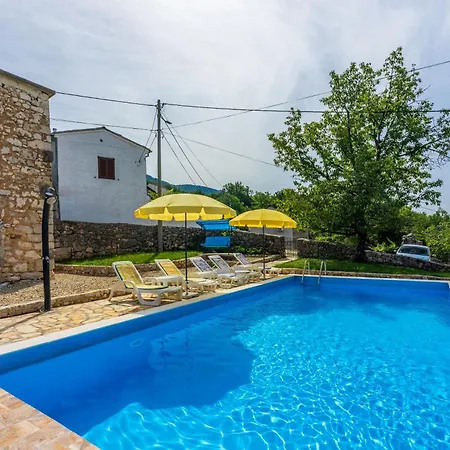Сasa de vacaciones House Katica Grižane