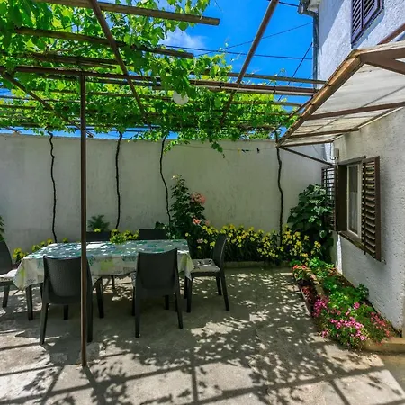 Casa de Férias House Katica Grižane